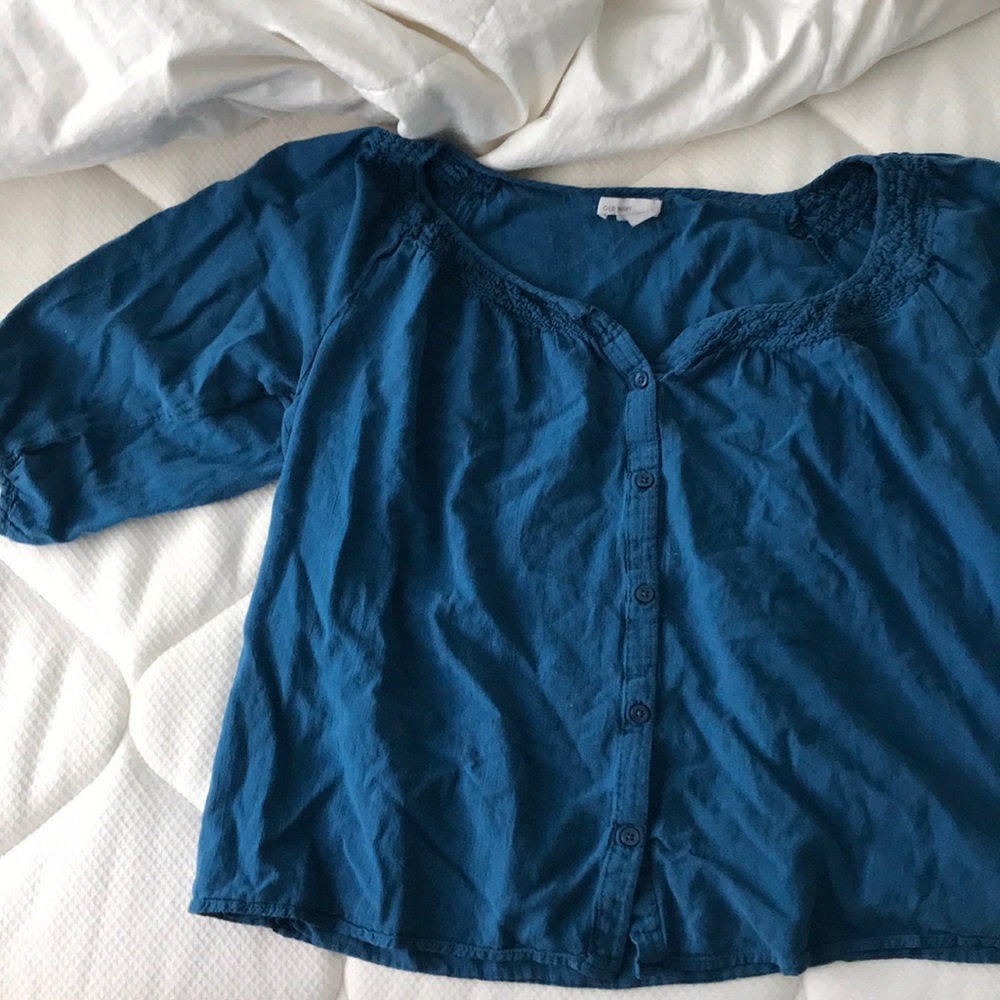 Blue cropped blouse